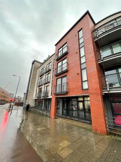 1 bed property, in Shoreham Street, £50,000