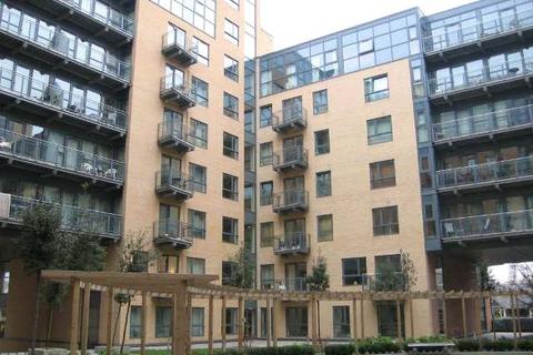 1 bed property, in Cavendish Street, £110,000