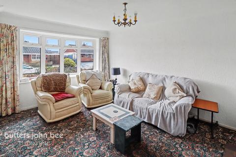 3 bed property, in Gardiner Drive, £160,000