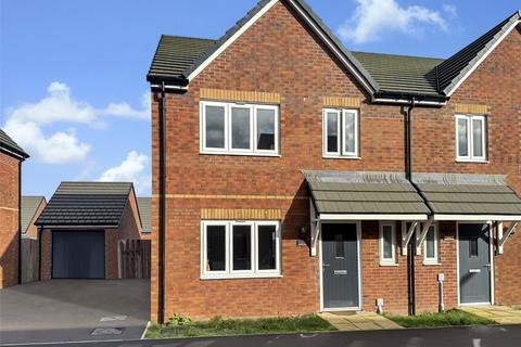 3 bed property, in Birch Grove, £240,000
