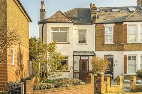 3 bed property, in Manor Lane Terrace, £800,000