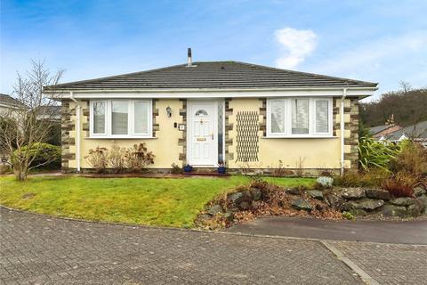3 bed property, in Luxton Close, £310,000