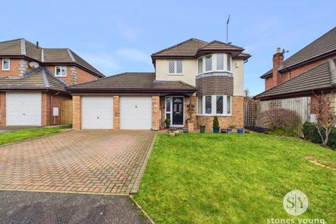 4 bed property, in Pendle View, £475,000