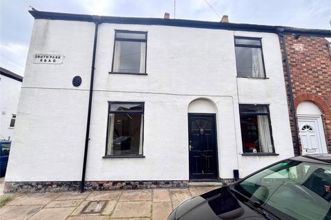 2 bed property, in South Park Road, £130,000