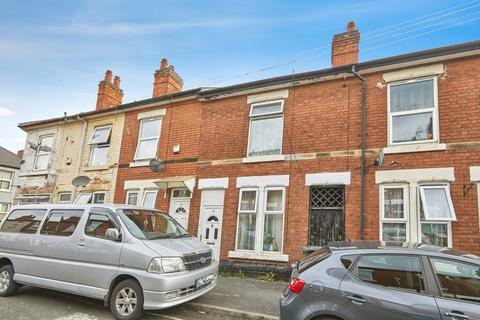 2 bed property, in Holcombe Street, £125,000