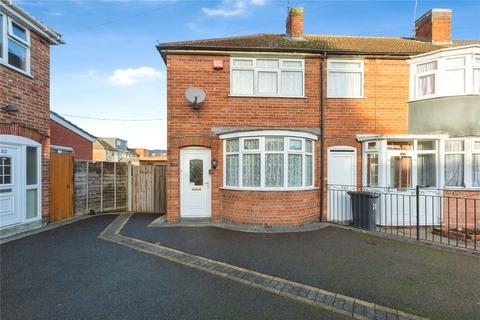 3 bed property, in Greenwood Road, £240,000