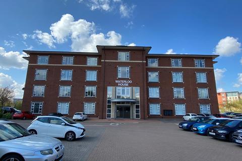1 bed property, in Waterloo House, £70,000