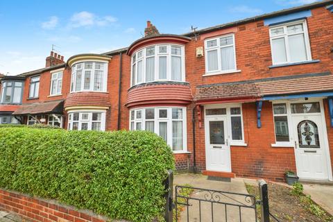 3 bed property, in Devonshire Road, £140,000