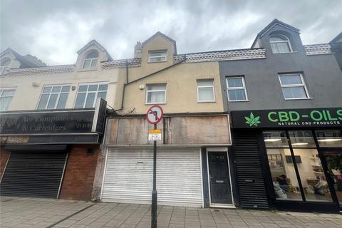 5 bed property, in Borough Road, £270,000