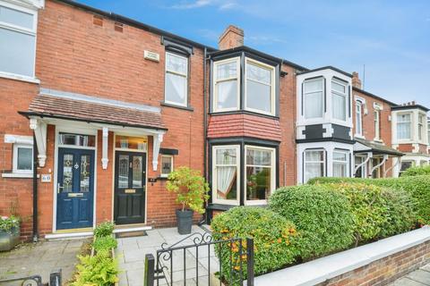 3 bed property, in Barker Road, £210,000
