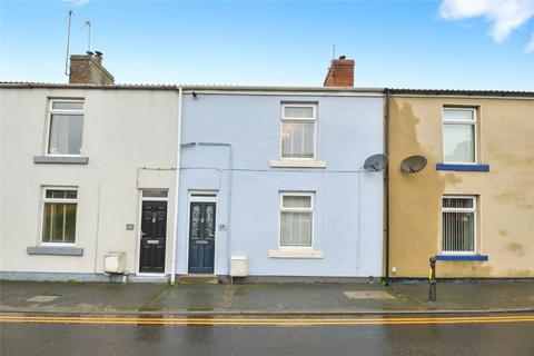 2 bed property, in Staithes Lane, £160,000