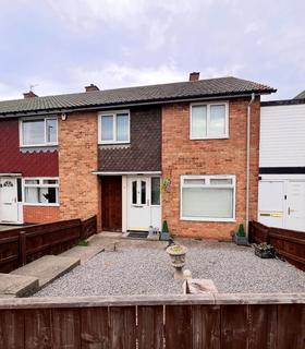 3 bed property, in Broadwell Road, £100,000