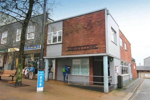 2 bed property, in Wesley Terrace, £115,000