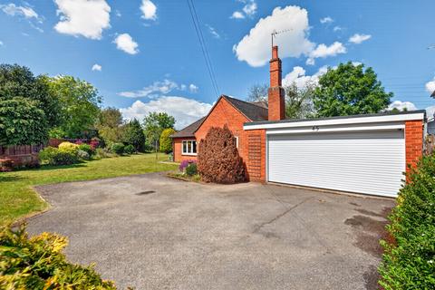 3 bed property, in Wokingham RG41, £670,000