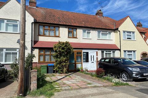 3 bed property, in Hartfield Road, £469,950