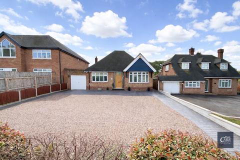 2 bed property, in Hardwick Road, £675,000