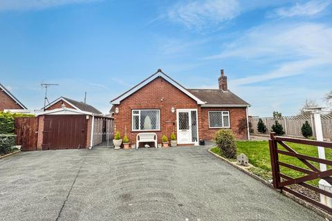 2 bed property, in Rhuddlan Road, £310,500