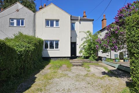 3 bed property, in Meddins Lane, £315,000