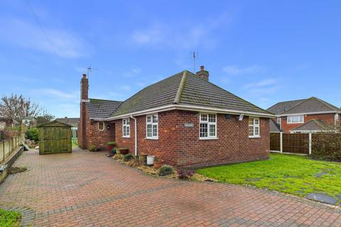3 bed property, in Gattlys Lane, £360,000