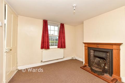 3 bed property, in London Road, £375,000