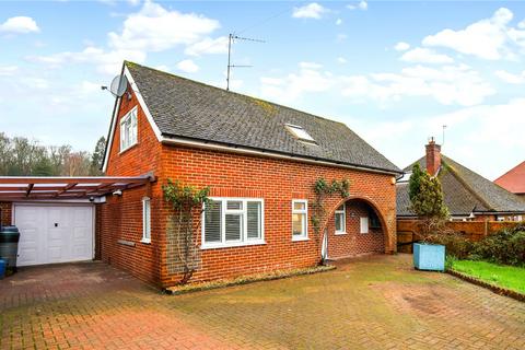 3 bed property, in Croft Road, £620,000