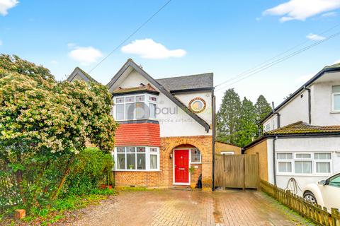 3 bed property, in Lacey Avenue, £500,000