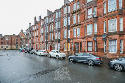 1 bed property, in Flat 0/1, £80,000