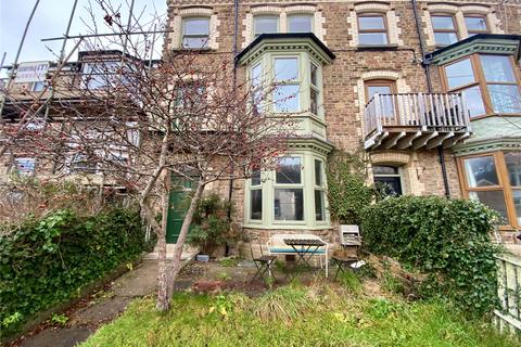 5 bed property, in King Street, £315,000