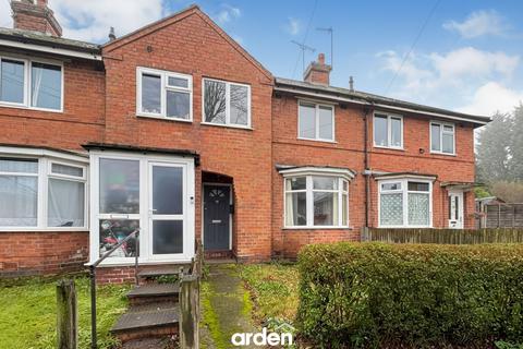 3 bed property, in Honiton Close, £210,000