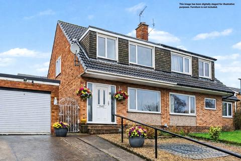 3 bed property, in Church Crescent, £349,950