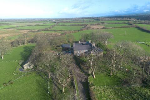 Studio, in Pontllyfni, £4,000,000