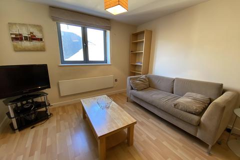 2 bed property, in Velocity North, £165,000