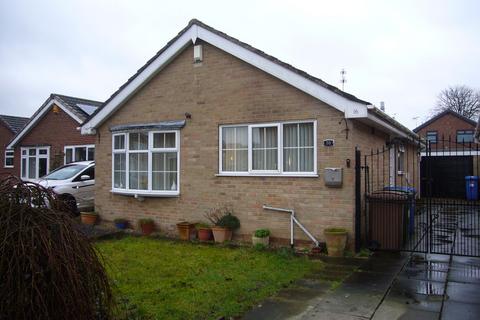 2 bed property, in Bretton Avenue, £145,000