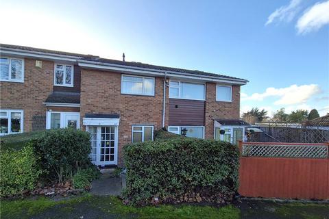 2 bed property, in Bournewood Road, £325,000