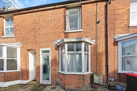 4 bed property, in Lancaster Road, £320,000