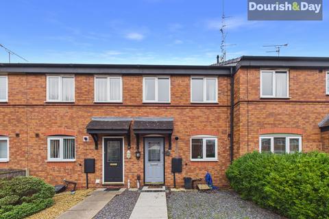 2 bed property, in Quantico Close, £175,000