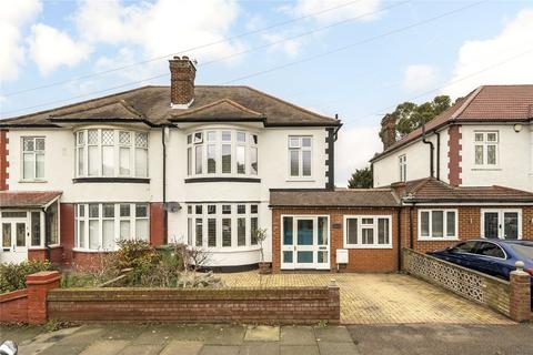 3 bed property, in Daneby Road, £800,000