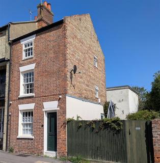 2 bed property, in Reform Street, £189,995