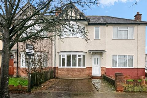 3 bed property, in 39 Hatherleigh Road, £445,000