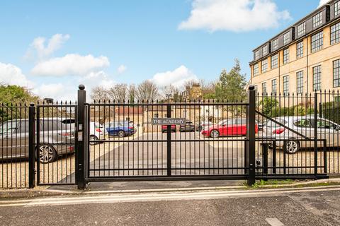 2 bed property, in The Academy, £395,000