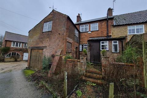 3 bed property, in Church Lane, £225,000