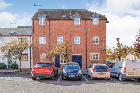 2 bed property, in The Old Bakery, £197,000