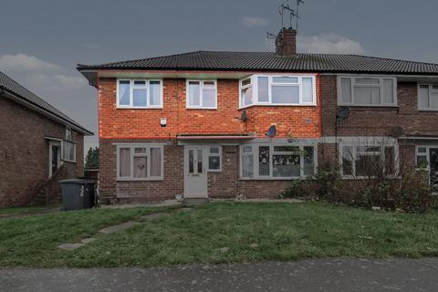 2 bed property, in Mitchell Road, £117,000