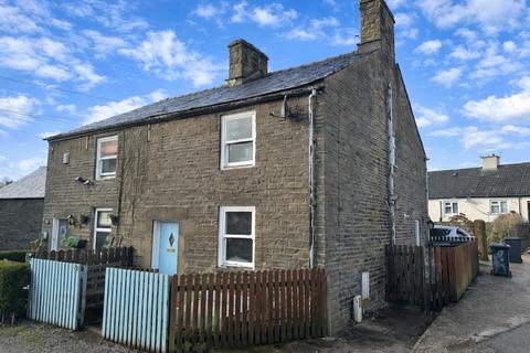 Land, in Low Leighton Road, £135,000