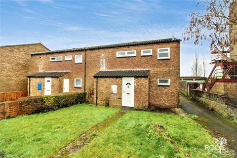 2 bed property, in Austen Gardens, £260,000