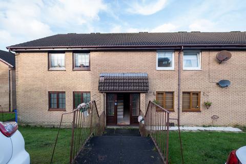 2 bed property, in Dunrobin Drive, £90,000
