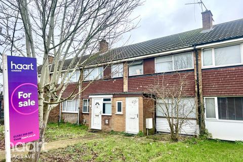 3 bed property, in Butely Road, £290,000