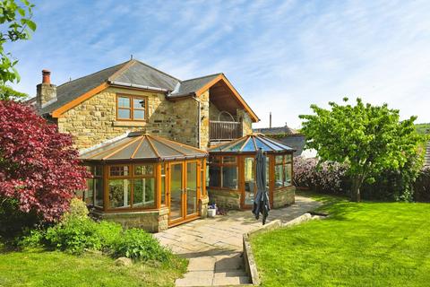 4 bed property, in Butsfield Lane, £625,000