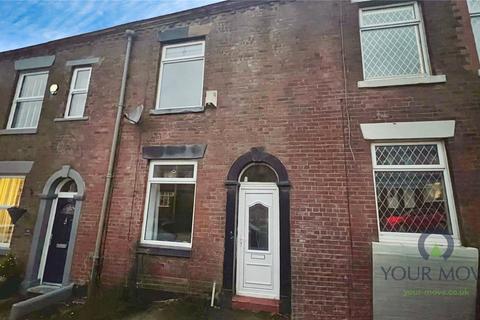 2 bed property, in Ripponden Road, £120,000