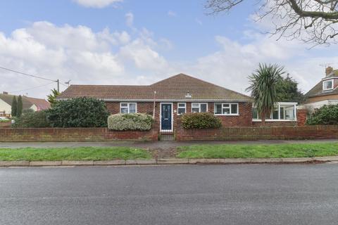 3 bed property, in King Edward Road, £325,000